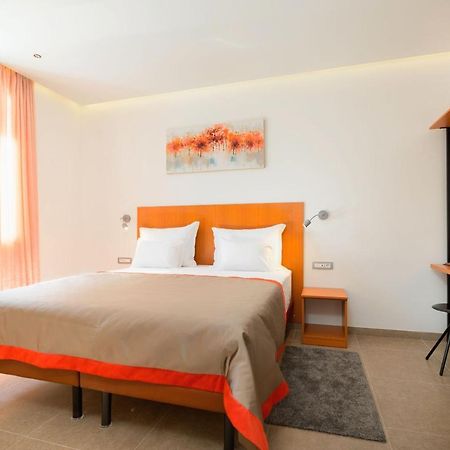 Beach Residences Caroline ฮวาร์ ภายนอก รูปภาพ
